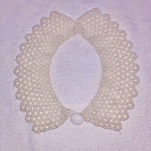 Vintage Ruth Bader Ginsburg RBG Victorian Beaded Collar Bib Necklace Cream - Picture 2 of 5